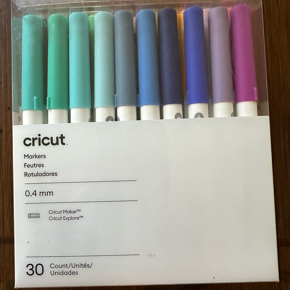 Cricut 30-Count Fine Tip Marker Set - Multicolor